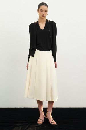 CO MID PLEATED SKIRT_IVORY