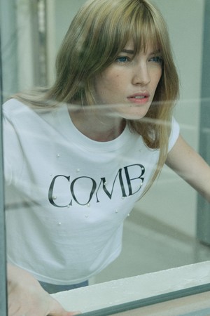 CO CROP PEARL LOGO T SHIRT_WHITE