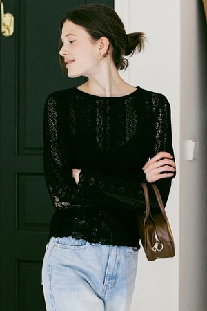 A LACE LONG SLEEVE T [2colors]