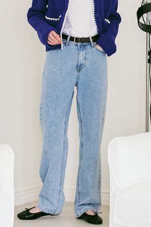 A STRAIGHT DENIM PANTS_LIGHTBLUE