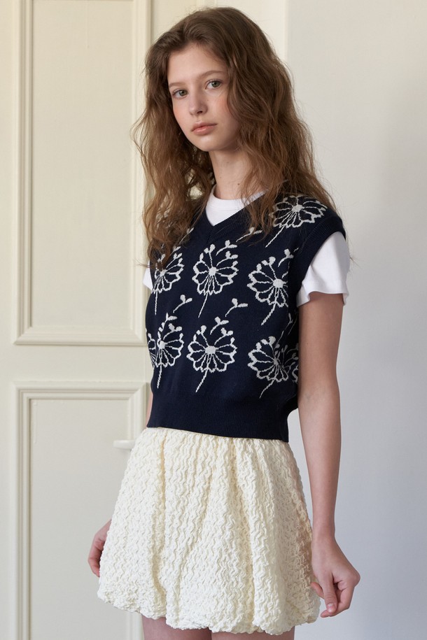 AMONG - 베스트 - A FLOWER SEED VEST_NAVY