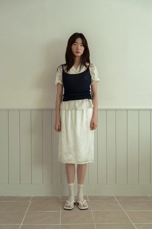 LACE TRIMMING SATIN SKIRT_OFF WHITE