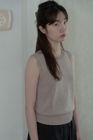 ITALIAN VISCOSE SLEEVELESS TOP_OATMEAL