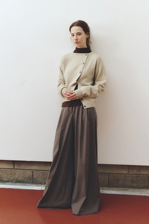 SIDE BUTTON ALPACA CARDIGAN_PALE BEIGE