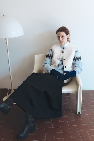 REVERSIBLE SHEARLING VEST_IVORY