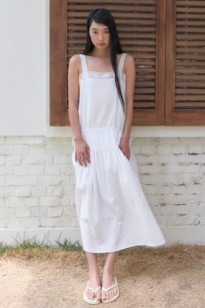 [26SUEMMER] ROSE CROCHET DRESS (WHITE)