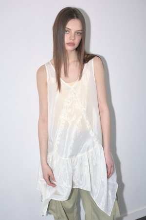 [26MID] SHEER LAYERED ONE-PIECE (CREAM)