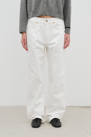 STRAIGHT DENIM PANTS_OFF WHITE