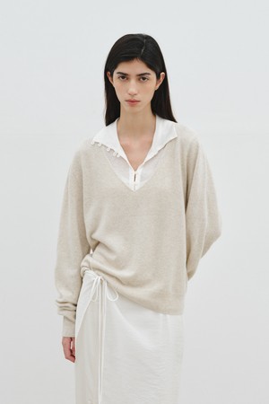 WOOL CASHMERE DEEP V-NECK TOP_PALE BEIGE
