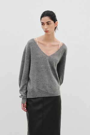 WOOL CASHMERE DEEP V-NECK TOP_GREY