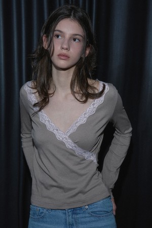 [26FW] V-NECK WRAP T-SHIRT (BROWN)