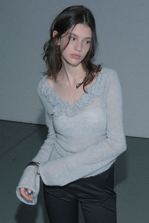 [26FW] CORSAGE MIX PULLOVER (LIGHT BLUE)