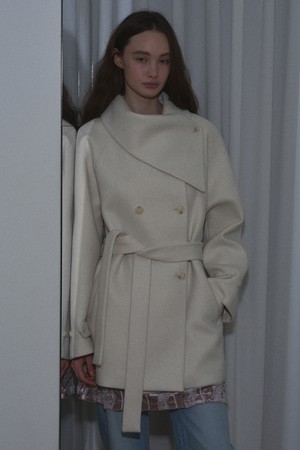[26WINTER] OVERLAP COLLAR HALF COAT (CREAM)