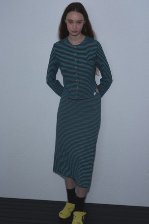 [26WINTER] STRIPE FLEECE LONG SKIRT (BLUE)