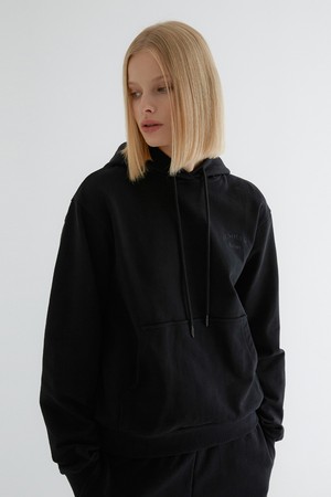 [21FW] Luster Signature Hoodie[Black]