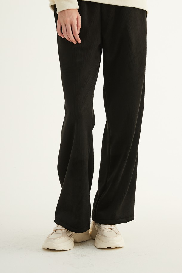 Le Soleil Matinee - 롱/미디팬츠 - [22FW] 8 Golgi Velour Straight Pants [Black]