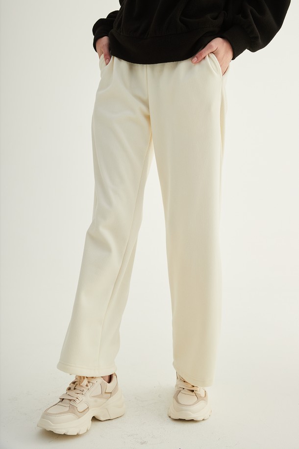 Le Soleil Matinee - 롱/미디팬츠 - [22FW] 8 Golgi Velour Straight Pants [Ivory]