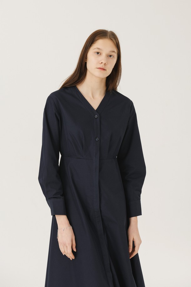 Le Soleil Matinee - 긴소매 원피스 - V-Neck Long Sleeve One-Piece [NAVY]