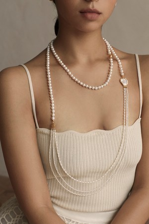 DTC PEARL NECKLACE