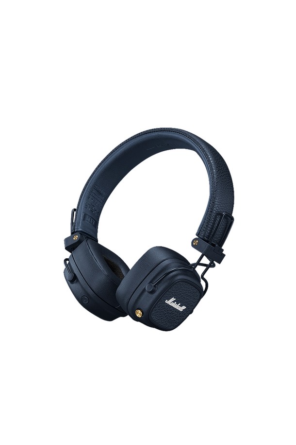 마샬 메이저5 (MAJOR5) 블루투스 헤드폰 [공식수입원 소비코AV 정품]은 블랙, 크림, 브라운, 미드나잇 블루 4가지 색상으로 출시되었습니다. 최대 100시간 이상 사용 가능한 강력한 배터리와 퀵차지 기능을 지원하며, 블루투스 5.3 버전을 통해 최대 10m 범위 내에서 안정적인 무선 연결을 제공합니다. 노이즈 캔슬링 기능으로 몰입감 있는 음질을 경험할 수 있으며, 무게는 186g으로 가볍습니다. 접이식 디자인과 커스터마이징 가능한 M버튼, 마이크 내장, 전용 앱 지원, 친환경 소재 사용 등 다양한 편의 기능과 특징을 갖추었습니다. 구성품으로는 헤드폰, 3.5mm 오디오 케이블, USB-C 충전 케이블, 사용설명서가 포함되어 있습니다.
