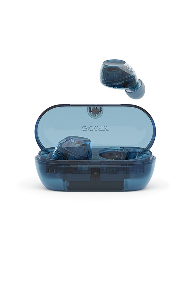 소니 WF-C710N 노이즈 캔슬링 이어폰은 몰입감 넘치는 음악 감상을 위한 무선 이어폰입니다. 외부 소음을 효과적으로 차단하는 노이즈 캔슬링 기능과 주변 소리를 들을 수 있는 주변 사운드 모드를 지원하여, 원하는 환경에 맞춰 사용할 수 있습니다. 터치식 조작, IPX4 등급의 생활 방수 기능, 블루투스 5.3 버전, 멀티포인트 연결을 지원하며, DSEE, EQ 설정, 360 Reality Audio, Quick Attention 기능을 통해 더욱 풍부하고 섬세한 음질을 경험할 수 있습니다. 한 번 충전으로 최대 8.5시간(노이즈 캔슬링 ON), 최대 12시간(노이즈 캔슬링 OFF) 재생 가능하며, 충전 케이스를 포함하면 최대 30시간(노이즈 캔슬링 ON), 최대 40시간(노이즈 캔슬링 OFF) 사용 가능합니다. 글래스 블루, 핑크, 화이트, 블랙, 라벤더, 세이지 그린의 6가지 세련된 컬러로 출시되었으며, 인체공학적 디자인과 편안한 착용감을 제공합니다.
