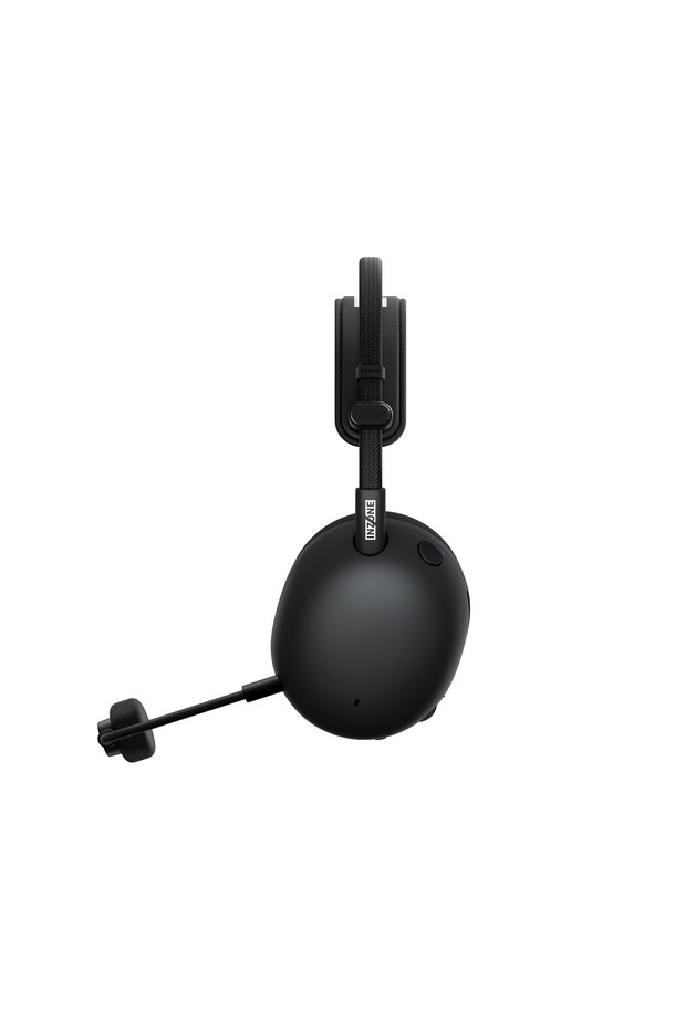 소니 INZONE H9 II (인존 H9 II) 노이즈 캔슬링 게이밍 헤드셋은 게이밍과 음악 감상에 최적화된 무선 헤드셋입니다. 블랙 색상의 오버이어 디자인으로, 플라스틱과 나일론 소재를 사용하여 제작되었습니다. 최대 30시간 사용 가능한 배터리와 3.5시간 충전으로 5분 급속 충전 시 최대 1시간 사용이 가능합니다. 360도 공간 음향, 블루투스, 유무선 연결, 마이크 탈착, 음량 조절, 음소거 기능을 지원하며, 30mm 다이나믹 드라이버와 탄소섬유 복합 다이어프램을 통해 생생한 사운드를 제공합니다. 동봉된 USB-A to C 케이블, USB 송신기, AUX 케이블, 사용 설명서, 휴대용 파우치로 구성되어 있습니다.
