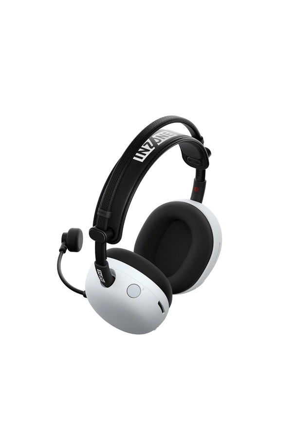 소니 INZONE H9 II (인존 H9 II) 노이즈 캔슬링 게이밍 헤드셋은 몰입감 넘치는 게이밍 경험을 선사합니다. 360° 공간 음향 기술과 노이즈 캔슬링 기능으로 게임에 더욱 집중할 수 있으며, 게임/채팅 밸런스 조절과 음량 조절 다이얼을 통해 편리하게 설정을 제어할 수 있습니다. 2.4GHz 무선, 블루투스 5.3, 3.5mm 유선 연결 방식을 지원하여 다양한 기기와 호환되며, 탈부착식 붐 마이크와 조절 가능한 헤드밴드, 탈부착식 이어패드로 편안한 착용감을 제공합니다. 나일론 소재와 가벼운 무게(260g, 마이크 제외 / 273g, 마이크 포함)로 제작되었으며, 블랙과 화이트 두 가지 색상으로 출시되었습니다. 노이즈 캔슬링 ON 시 최대 30시간, 음성 채팅 OFF 시 최대 40시간 사용 가능한 넉넉한 배터리 성능을 자랑합니다.
