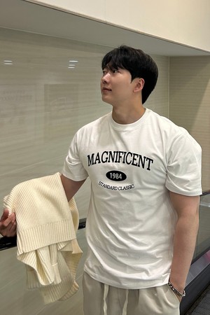 오버핏 크루넥 로고 반팔 티셔츠_화이트블랙