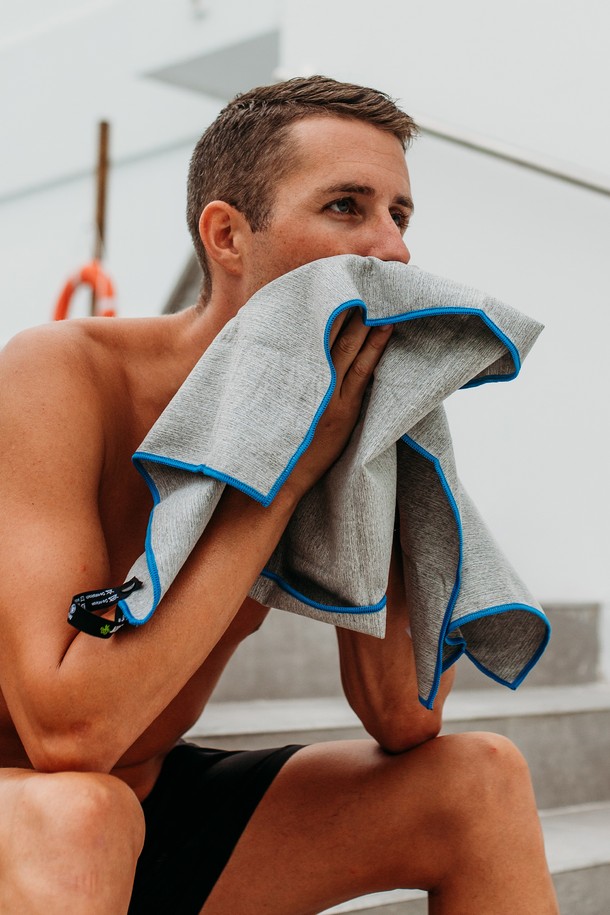 상품 슬라이드 이미지 1