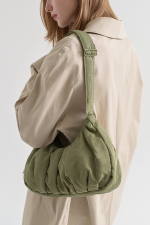 스몰 크루아상 크로스백 말차