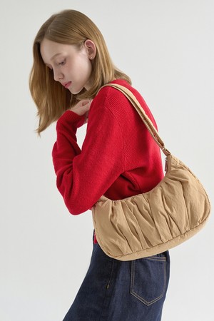 스몰 크루아상 크로스백 오트밀크