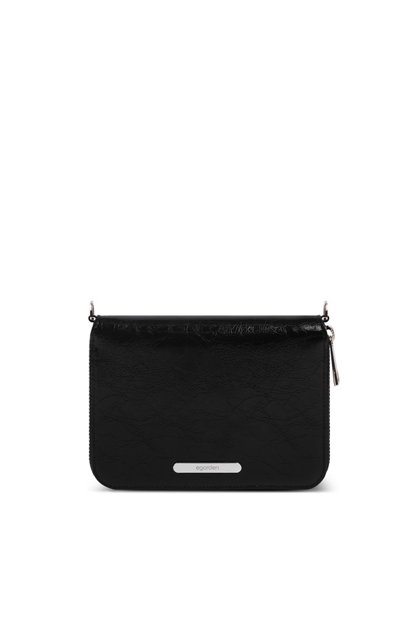 본보야지 시티 패스포트 RFID 차단 개인정보 보호 여권 여행 지갑은 여행룩을 위한 미니멀, 클래식, 시크 스타일의 여권 지갑입니다. 가죽과 나일론 소재를 사용하여 튼튼하며, 블랙 색상의 무지 디자인에 사각 형태로 제작되었습니다. 미디엄 사이즈로, 여권, 카드, 동전, 아이폰을 안전하게 수납할 수 있으며, 분리형 체인 스트랩으로 편리성을 더했습니다. SGS 인증 RFID 차단 소재로 개인정보를 안전하게 보호하며, 지퍼형 잠금 방식으로 소지품을 안전하게 보관할 수 있습니다. 더스트백이 포함되어 있어 보관이 용이합니다.
