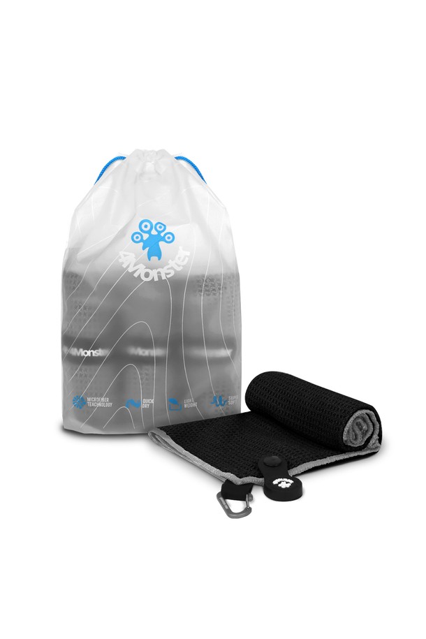 골프 수건 3종 세트입니다. 부드러운 촉감의 극세사 소재로 제작되어 흡습 및 속건 기능이 뛰어나며, 라운딩 시 쾌적함을 유지해줍니다. 와플 패턴 디자인에 블랙, 그레이 컬러로 제공됩니다. 골프 클럽과 골프공 클리닝에 용이하며, 벨크로, 마그네틱 클립, 카라비너가 있어 편리하게 사용 및 휴대할 수 있습니다. 3종 세트로 파우치가 포함되어 있어 휴대성이 좋습니다.
