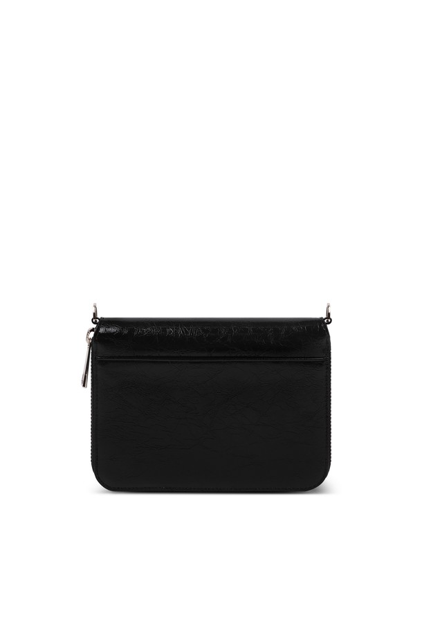 본보야지 시티 패스포트 RFID 차단 개인정보 보호 여권 여행 지갑은 여행룩을 위한 미니멀, 클래식, 시크 스타일의 여권 지갑입니다. 가죽과 나일론 소재를 사용하여 튼튼하며, 블랙 색상의 무지 디자인에 사각 형태로 제작되었습니다. 미디엄 사이즈로, 여권, 카드, 동전, 아이폰을 안전하게 수납할 수 있으며, 분리형 체인 스트랩으로 편리성을 더했습니다. SGS 인증 RFID 차단 소재로 개인정보를 안전하게 보호하며, 지퍼형 잠금 방식으로 소지품을 안전하게 보관할 수 있습니다. 더스트백이 포함되어 있어 보관이 용이합니다.
