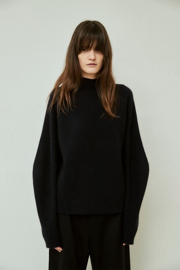 VIS Ā VIS  - 스웨터 - [FW22] MOCK NECK SWEATER