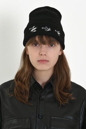 EMBROIDERED BEANIE