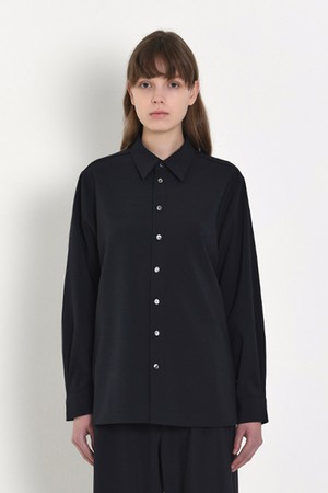 [22 CAPSULE] ESSENTIAL SILKY SHIRT