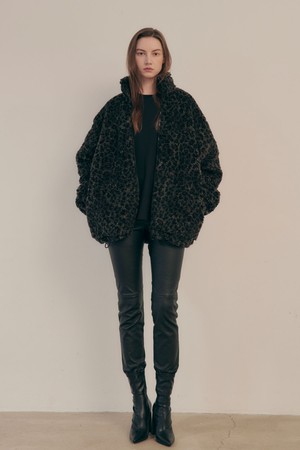 [FW24] LEOPARD OVERSIZED FLEECE ZIP UP JACKET