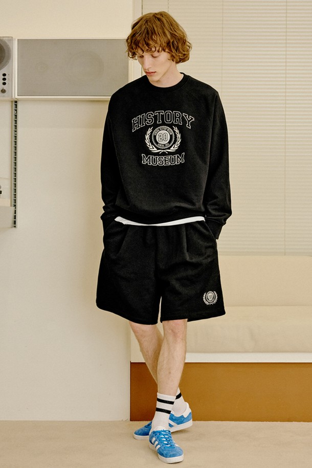 GENERAL IDEA - 긴팔티셔츠 - [23SS] UNISEX 뮤지엄 래글런 맨투맨 세트 [BLACK] / SBC1U51022SET