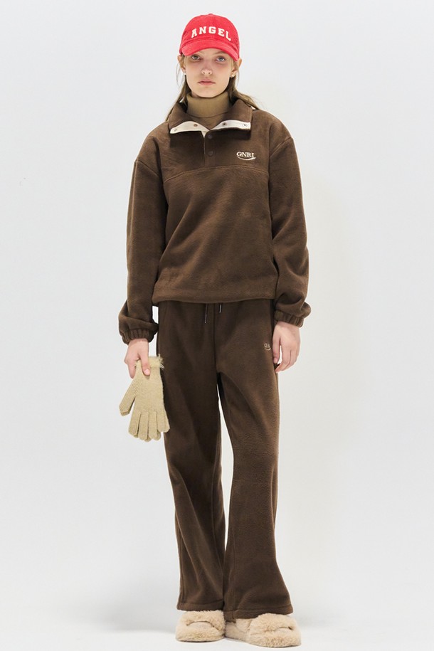 GENERAL IDEA - 긴팔티셔츠 / 후디 - [23FW] UNISEX 하이넥 플리스 맨투맨 세트 [BROWN] / SBC4U02015SET