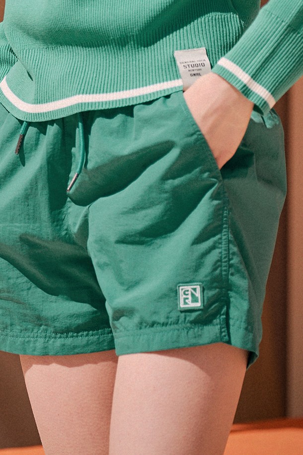 GENERAL IDEA - 하프팬츠 - [23SS] UNISEX 윈드 브레이커 하프 팬츠 [GREEN] / SBC2U12027