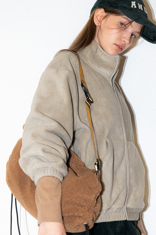 GENERAL IDEA - 자켓 / 베스트 - [23FW]UNISEX 하이넥 집업 플리스 [BEIGE] / SBC4U07009