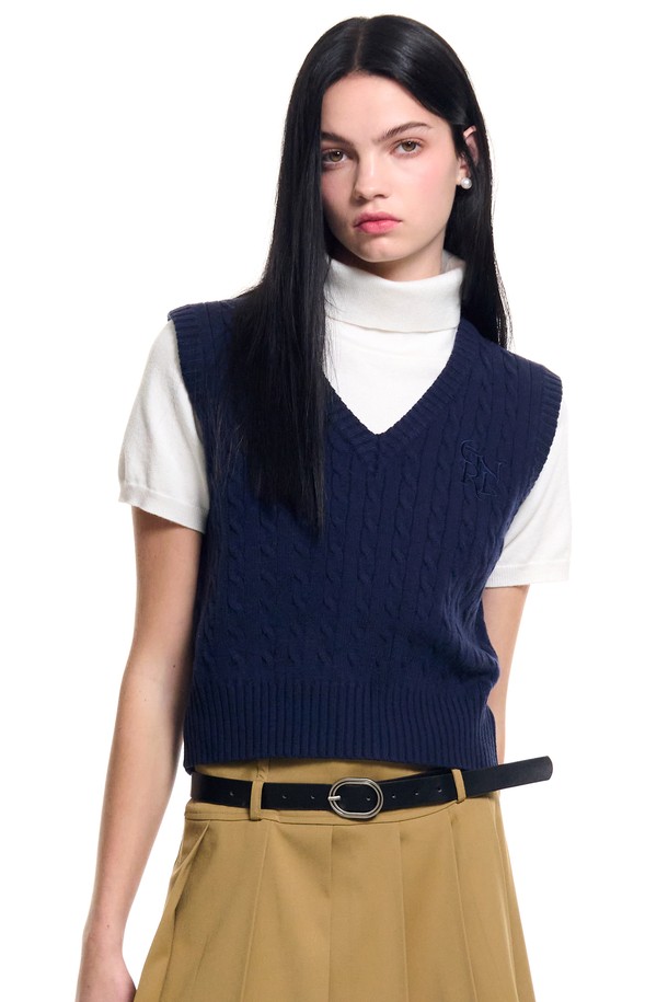 GENERAL IDEA - 베스트 - [23FW] WOMAN GNRL 클래식 케이블 베스트 [NAVY] / WBC3L06506