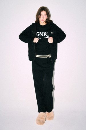 [23FW] UNISEX GNRL 래글런 후드 세트 [BLACK] / SBC3U02009SET