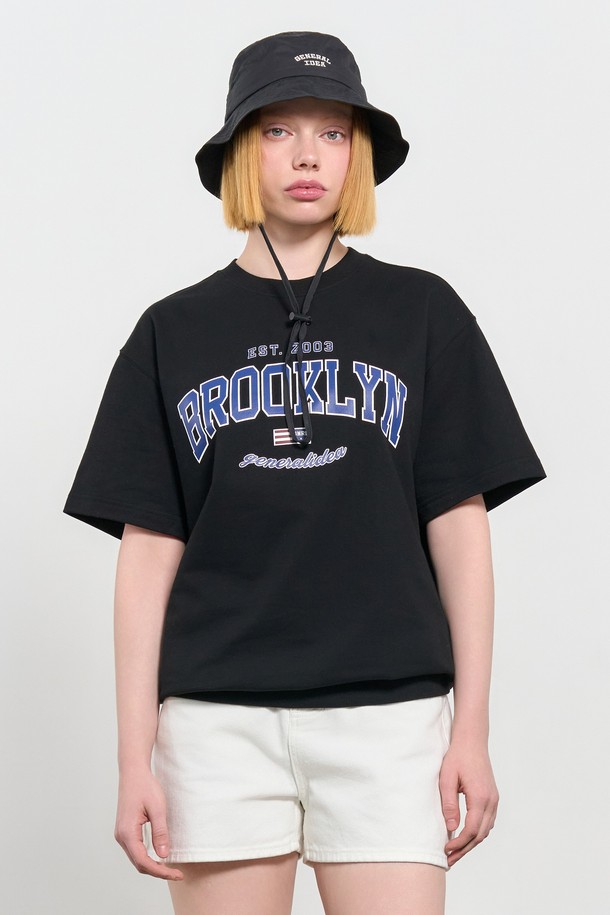 GENERAL IDEA - 반팔티셔츠 - [24SS] UNISEX 브루클린 미니 쭈리 반팔 티셔츠 [BLACK] / SBD2U51042