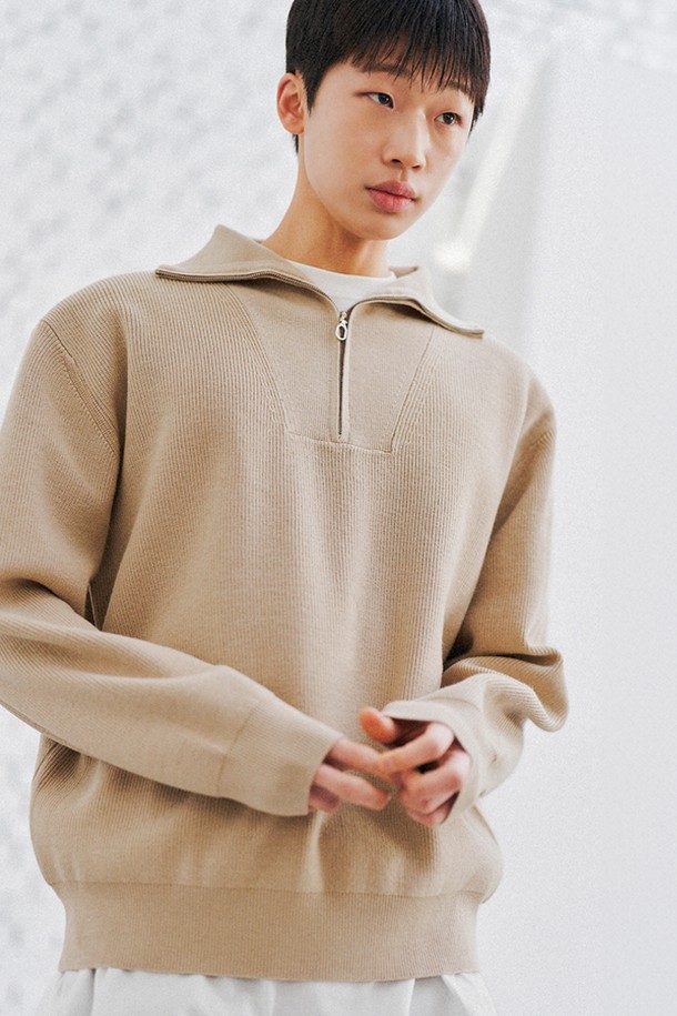 GENERAL IDEA - 스웨터 - [24SS] MAN 안티 필링 미니멀 하찌 집업 풀오버 [BEIGE] / SBD1M05005