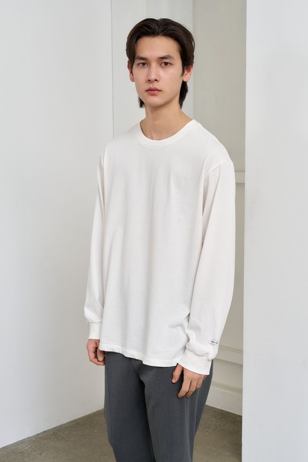 GENERAL IDEA - 긴팔티셔츠 - [25SS] UNISEX 쿨링 롱 슬리브 티 [WHITE] / SBE1U01004