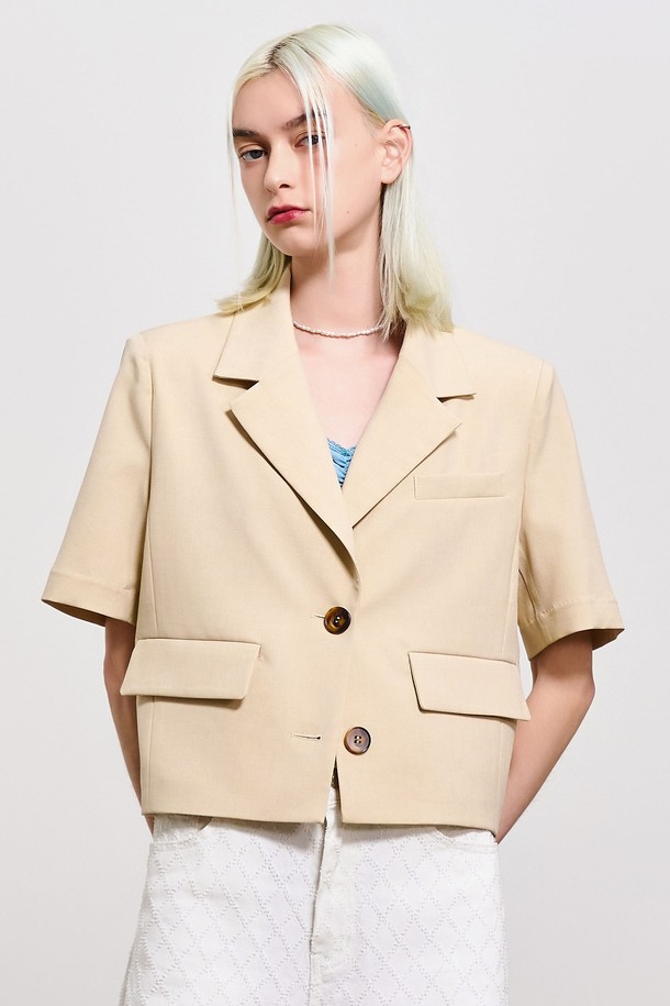 GENERAL IDEA - 자켓 - [24SS] WOMAN 테일러드 하프 자켓 [LIGHT BEIGE] / WBD2L09505