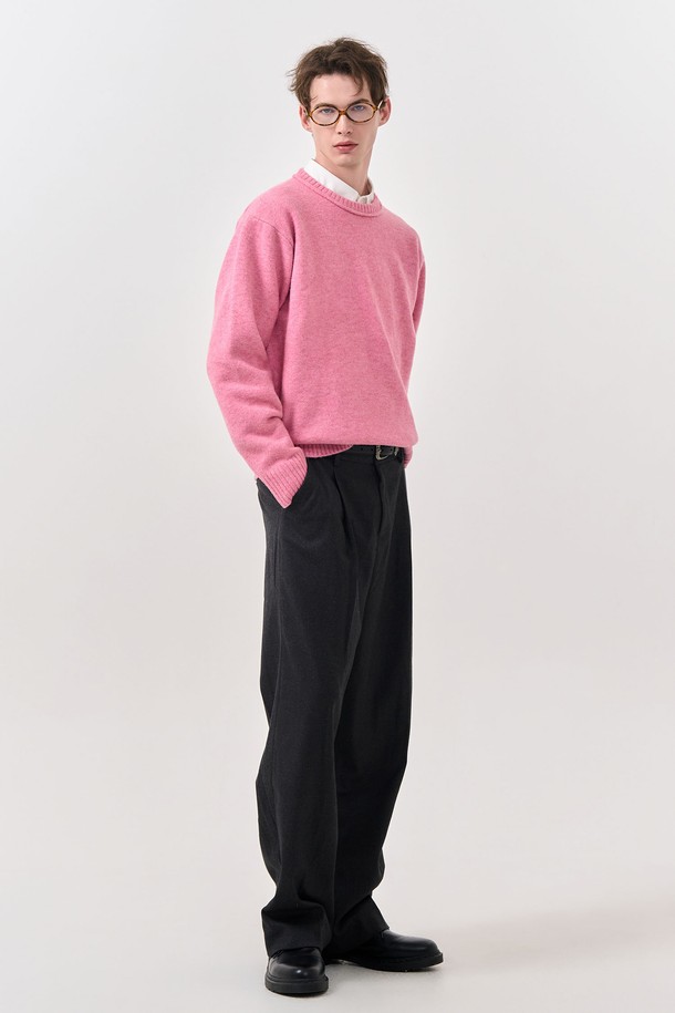 GENERAL IDEA - 스웨터 - [24FW] MAN 볼드 넥 베이직 풀오버 [PINK] / SBD4M05015