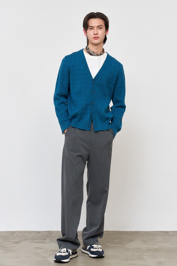 GENERAL IDEA - 가디건 - [25SS] MAN 에센셜 케이블 브이넥 가디건 [TEAL GREEN] / SBE1M04004